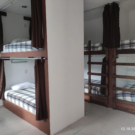 The All Inclusive Hostel - Food, Drinks And Transportation To The Beach And Cenotes Тулум Номер фото