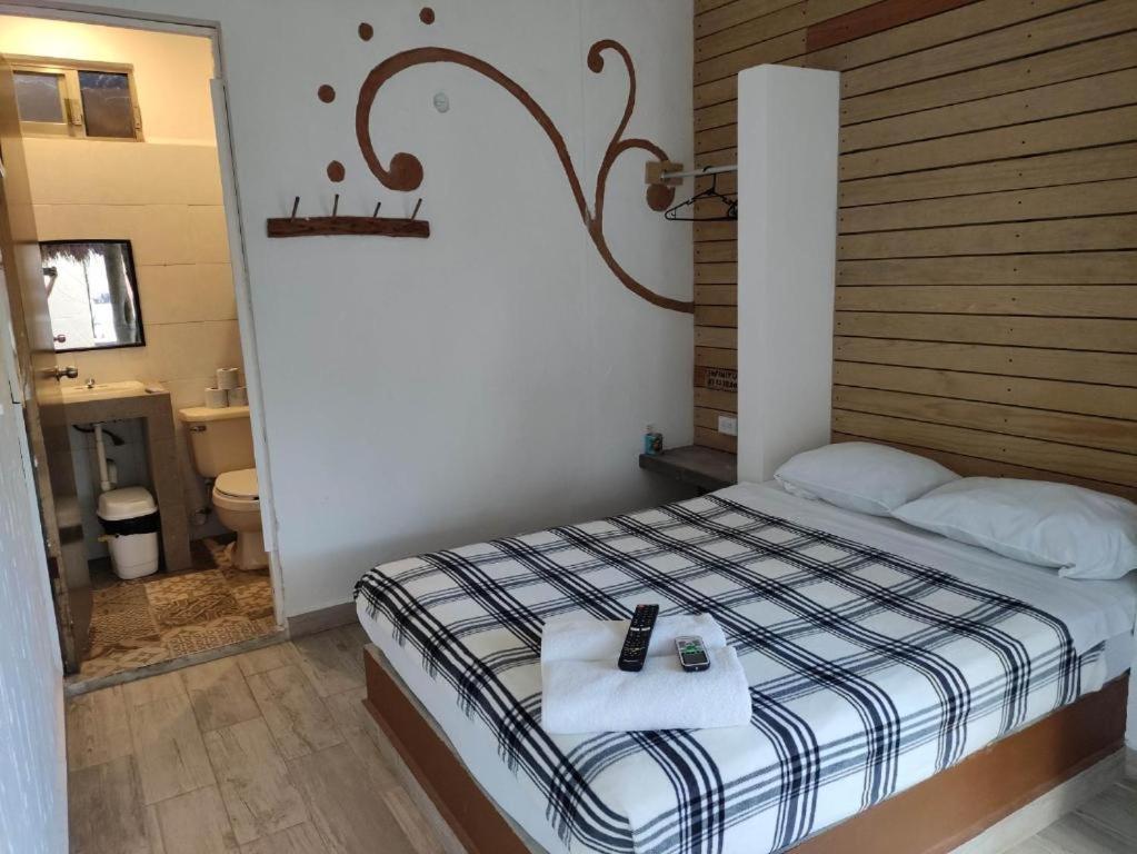 The All Inclusive Hostel - Food, Drinks And Transportation To The Beach And Cenotes Тулум Екстер'єр фото